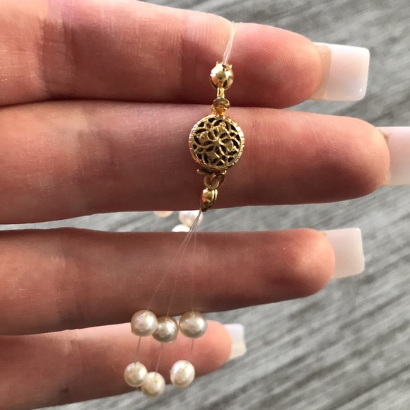 Three strand pearl bracelet - Picture 4 of 4